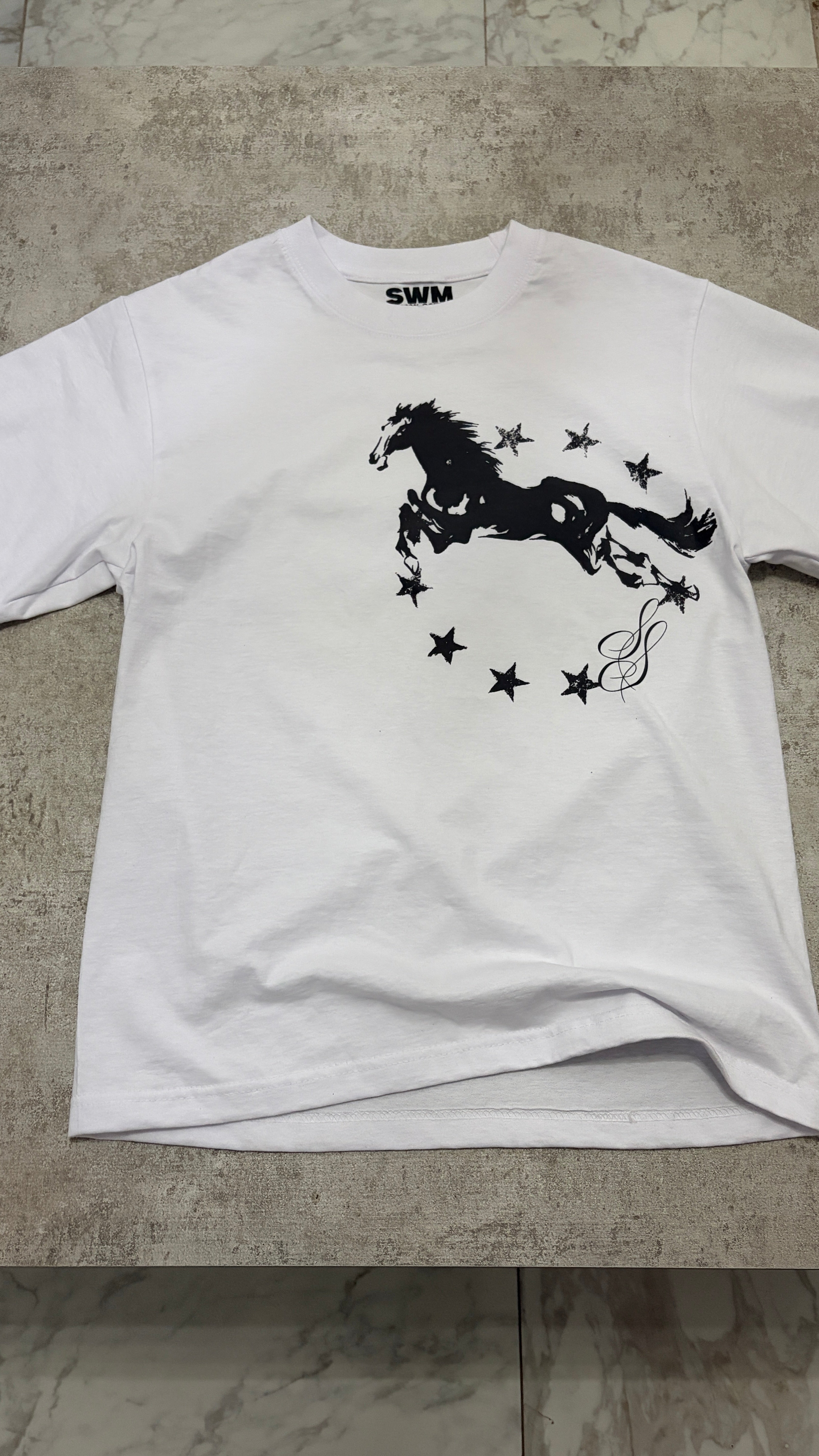 “Displayed" Shortsleeve - White