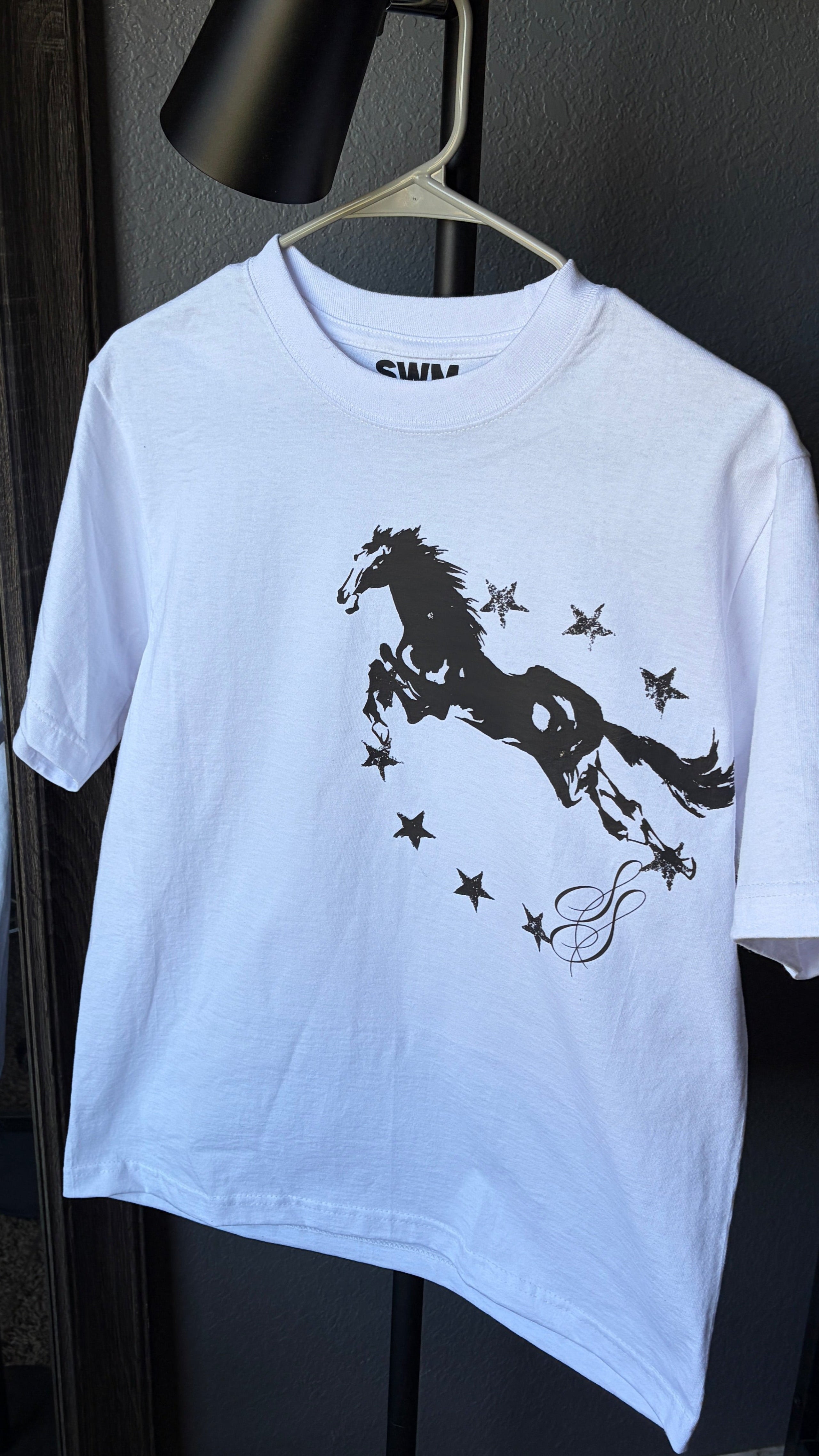 “Displayed" Shortsleeve - White