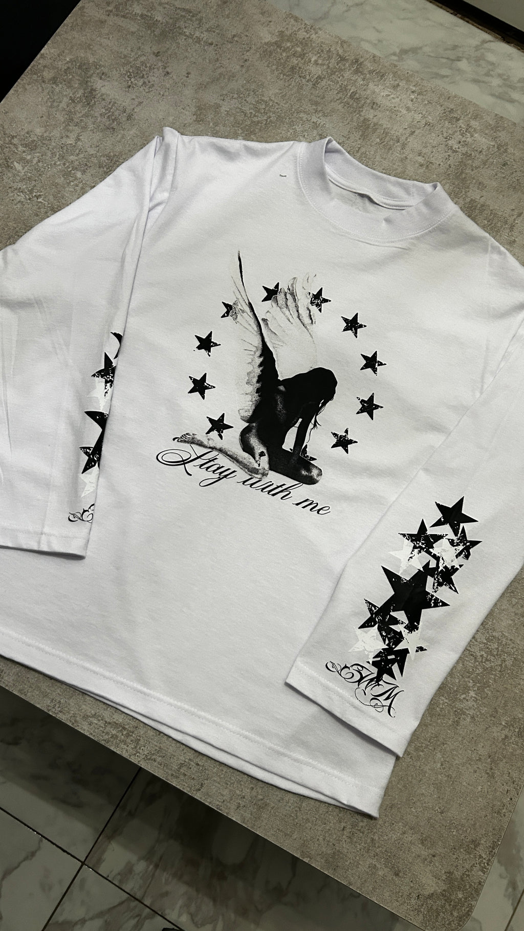 "Showcase" Longsleeve