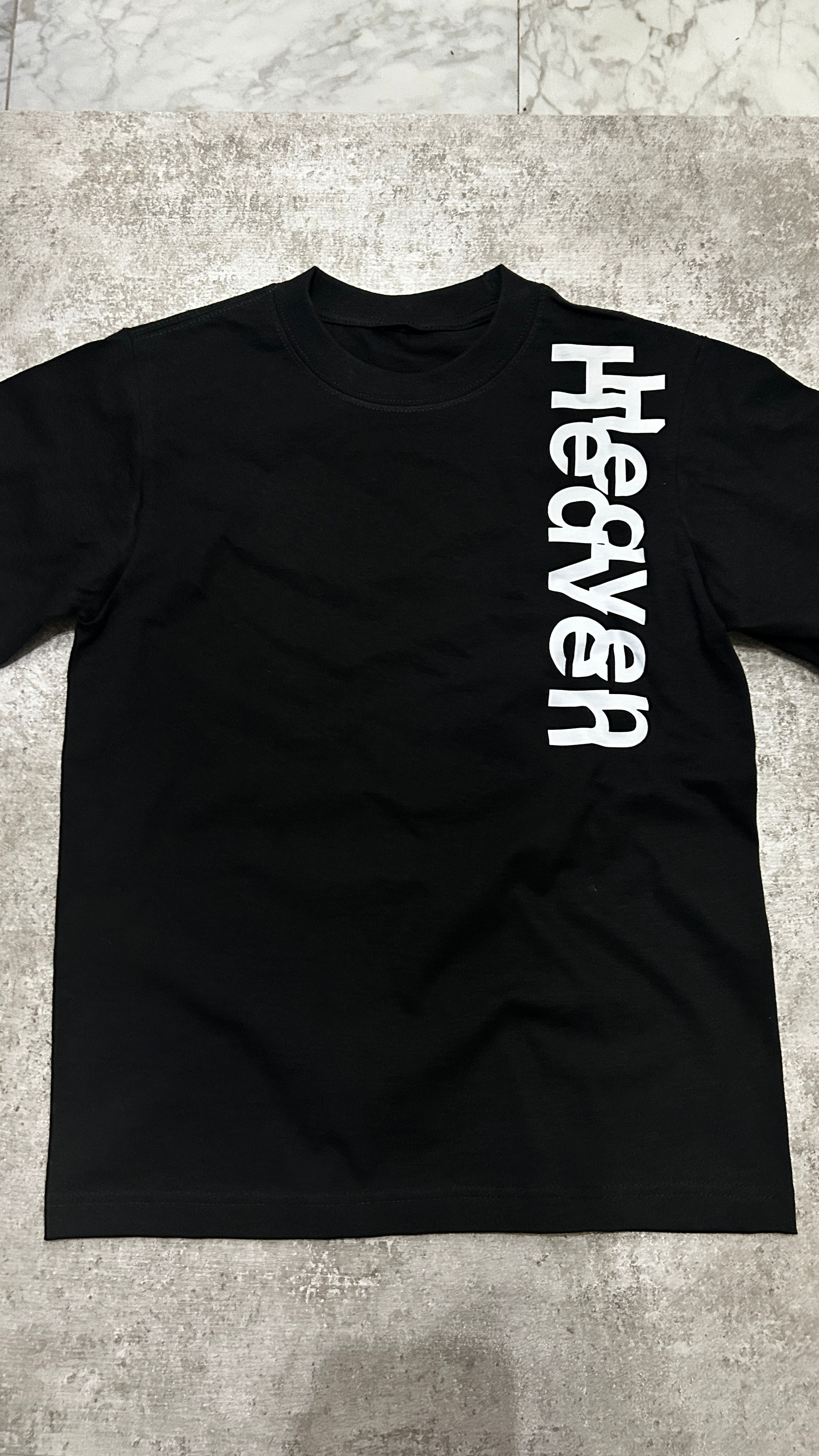 "Heaven" Shortsleeve - Black